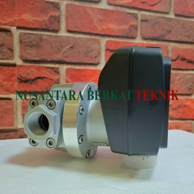 Flow Meter Flomec Model OM 025 Size 1 Inch (2)
